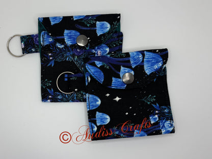 Mushroom keyring case