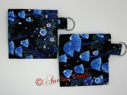 Mushroom keyring case